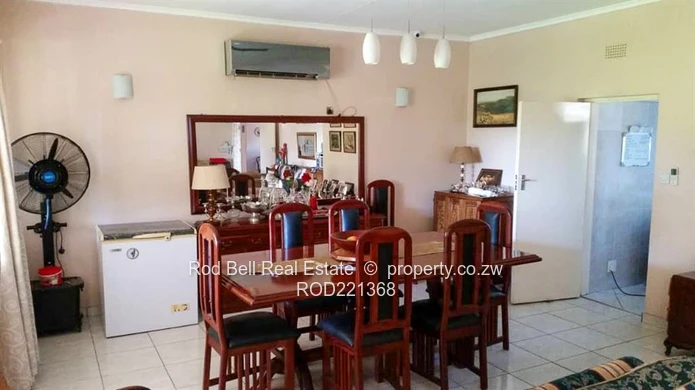 4 Bedroom House for sale in Beitbridge 