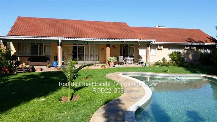 4 Bedroom House for sale in Beitbridge 