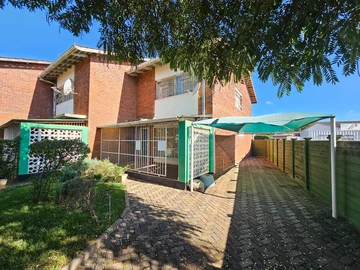 3 Bedroom Garden Flat
