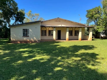 7 Bedroom House