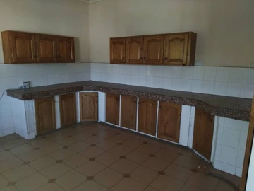 7 Bedroom House