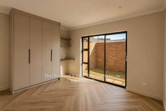 Upmarket brand new 3-bedroom townhouse