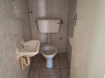 3 Bedroom Garden Flat