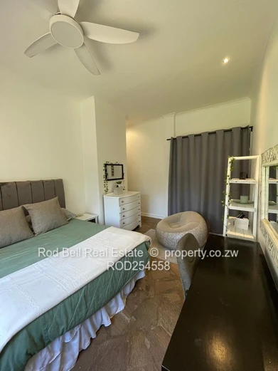 Large family home in quiet neigborhood