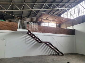 Warehouse & Factory