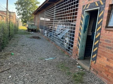 Warehouse & Factory