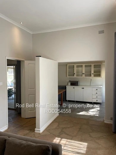 Large family home in quiet neigborhood
