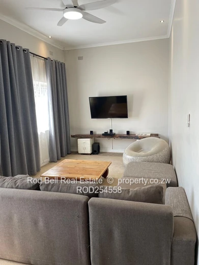Large family home in quiet neigborhood