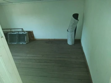 7 Bedroom House