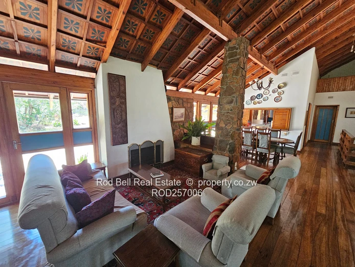 Large family home and cottage sitting on 6 acres with amazing views
