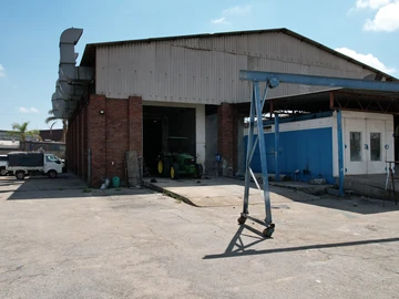 Warehouse & Factory