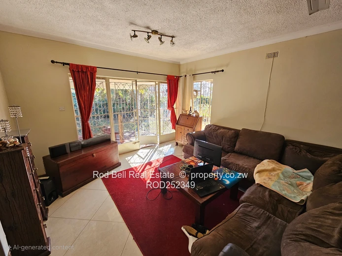 Neat 3-bedroom townhouse in well-established complex