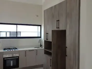 Modern new 3 bedroomed townhouse in Greendale