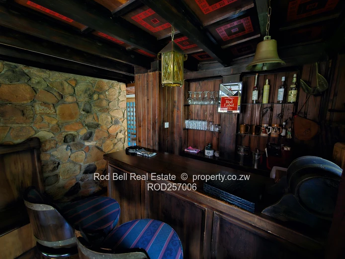 Large family home and cottage sitting on 6 acres with amazing views