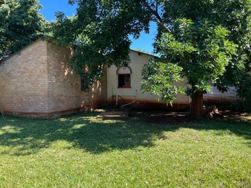 7 Bedroom House