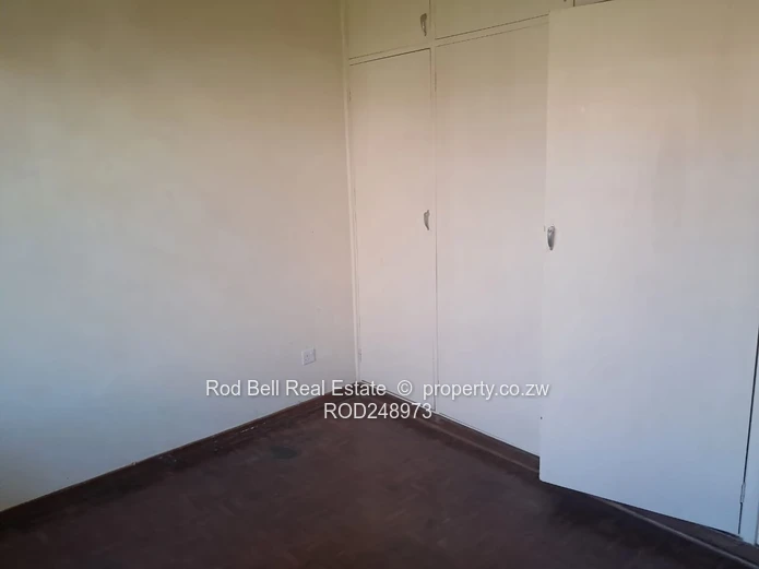 Spacious 2- Garden Flat In Prime Location