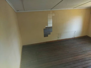7 Bedroom House